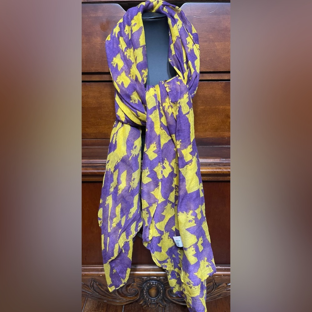 Oversized Purple and Gold Scarf with Louisiana State Symbol - Picture 1 of 8